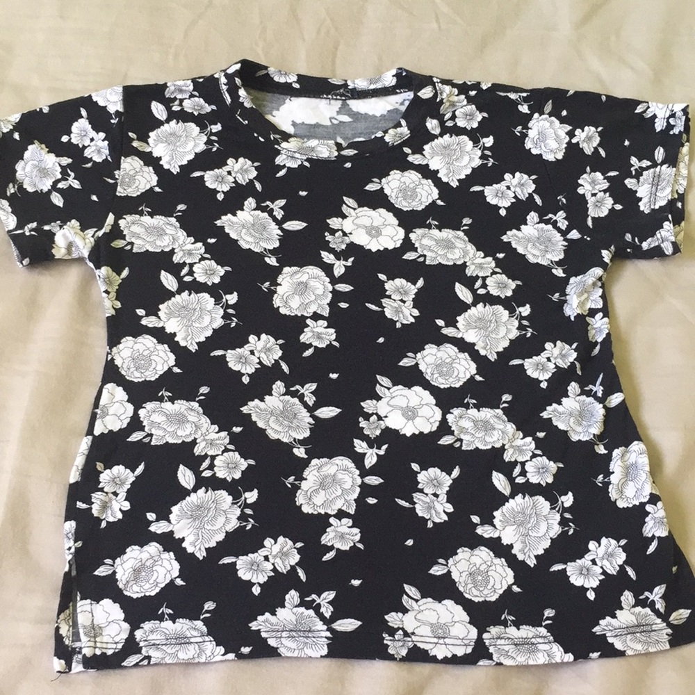 Super Soft Aeropostale Floral Tee